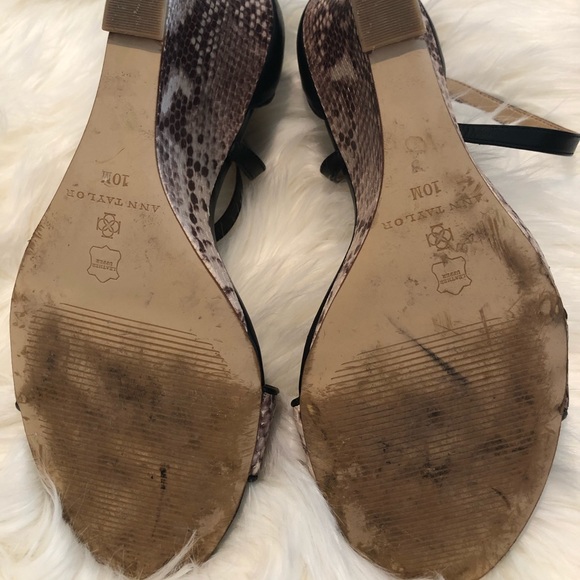 Ann Taylor Wedge Sandals - Picture 5 of 5